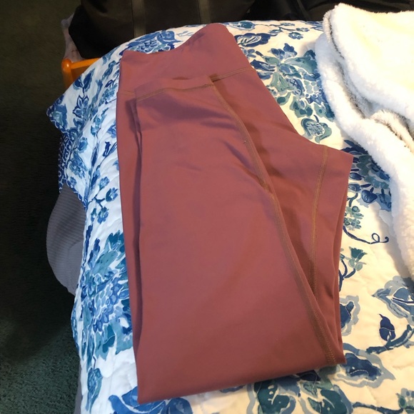 Duluth Trading Company Slim Leg Pants VGC - Picture 6 of 7